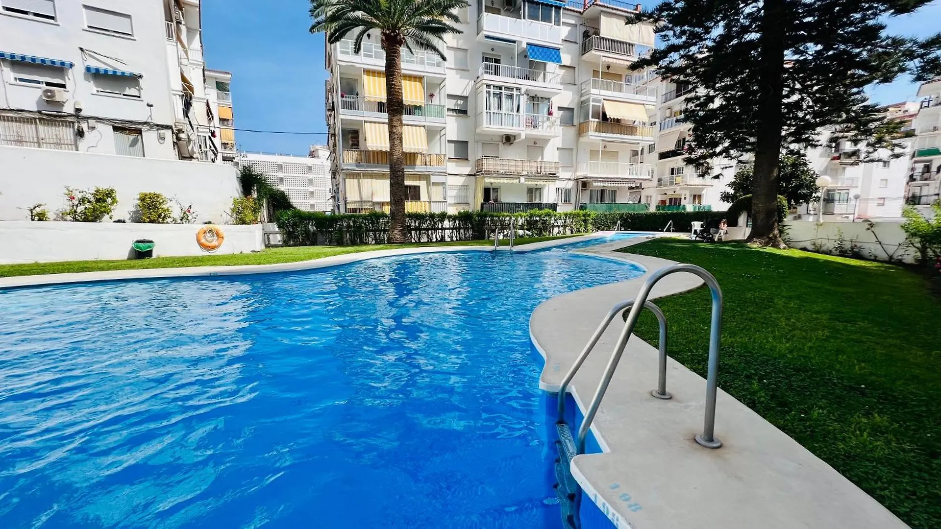 Apartamento Estudio Buddha En El Centro De Nerja - South Costa España